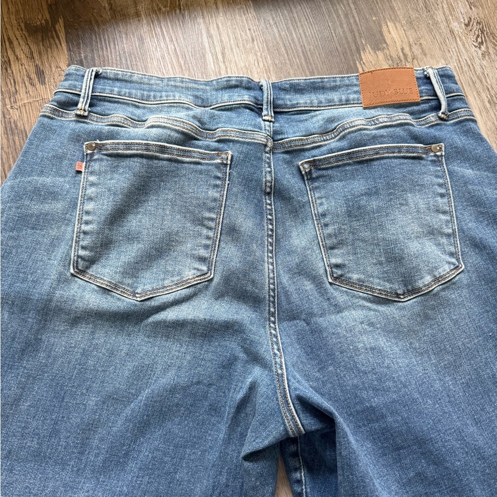 Judy Blue Denim Dad Jeans - Picture 3 of 3